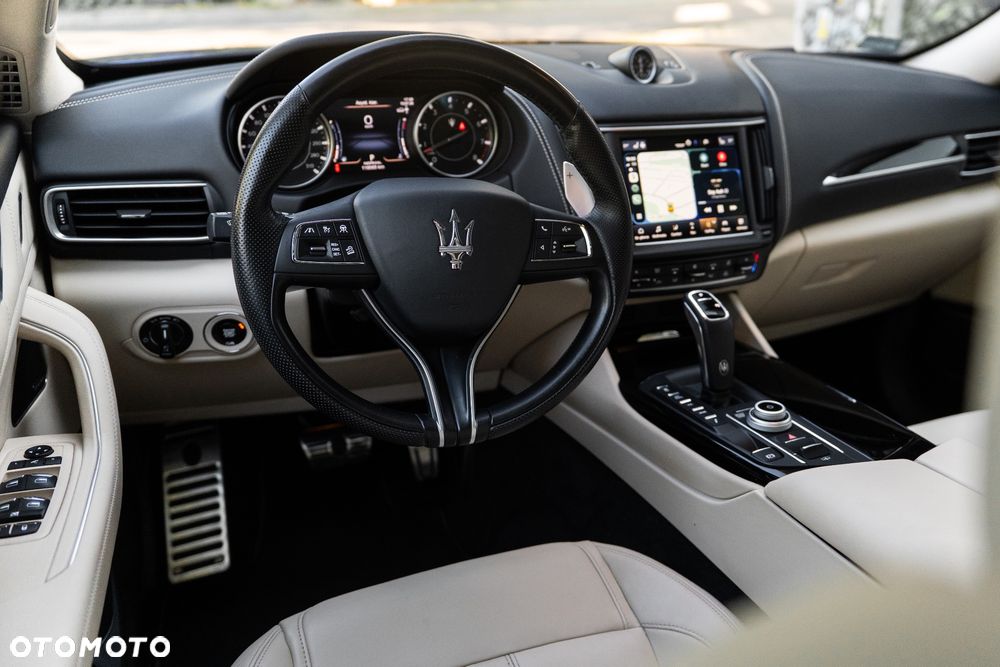 Maserati Levante Q4 GranSport - 21