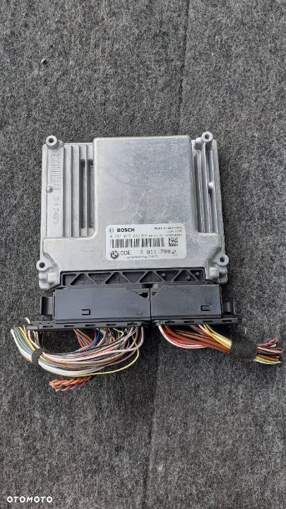 Sterownik  Silnika Bmw  0 281 015 043 - 2