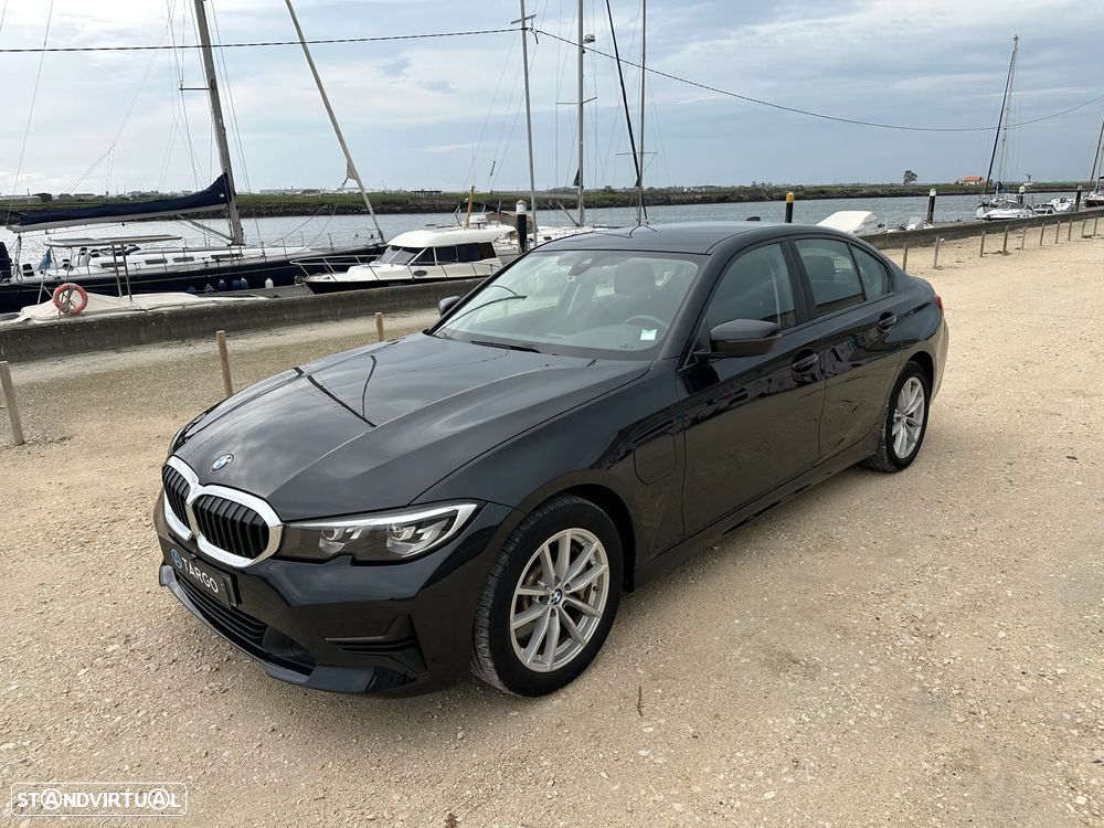 BMW 330 e Auto - 2