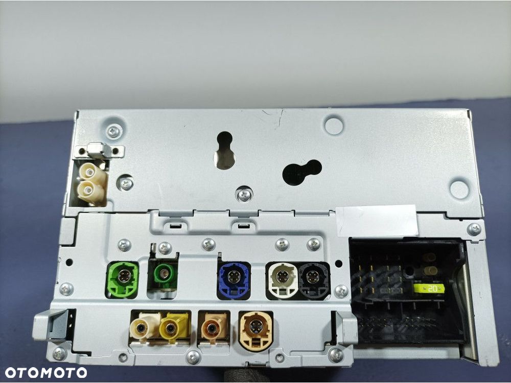 MERCEDES CLS W218 LIFT RADIO ODTWARZACZ CD A2189005608 - 4