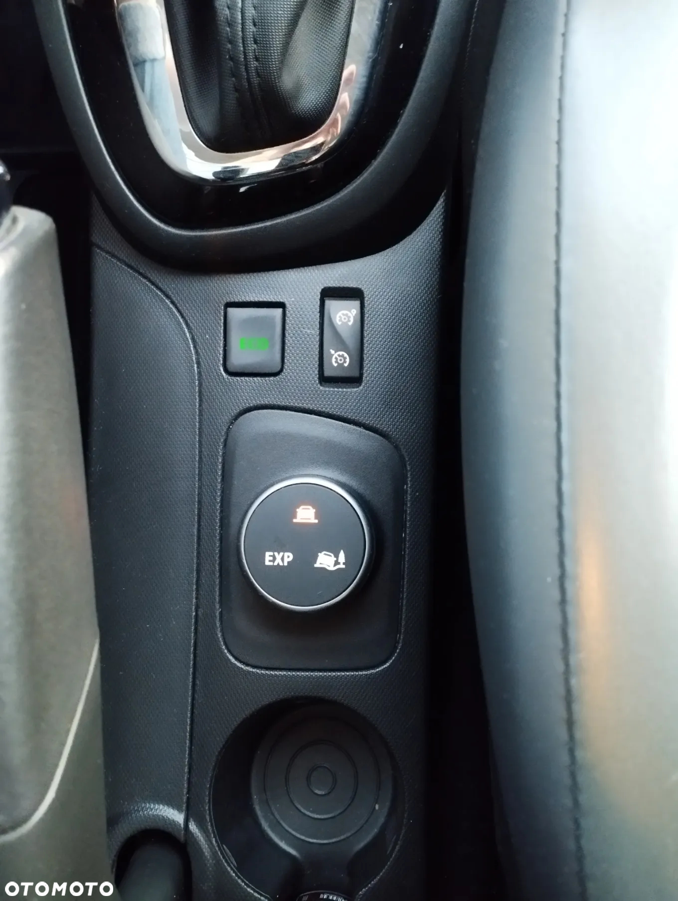 Renault Captur 1.2 TCe Helly Hansen EDC - 17