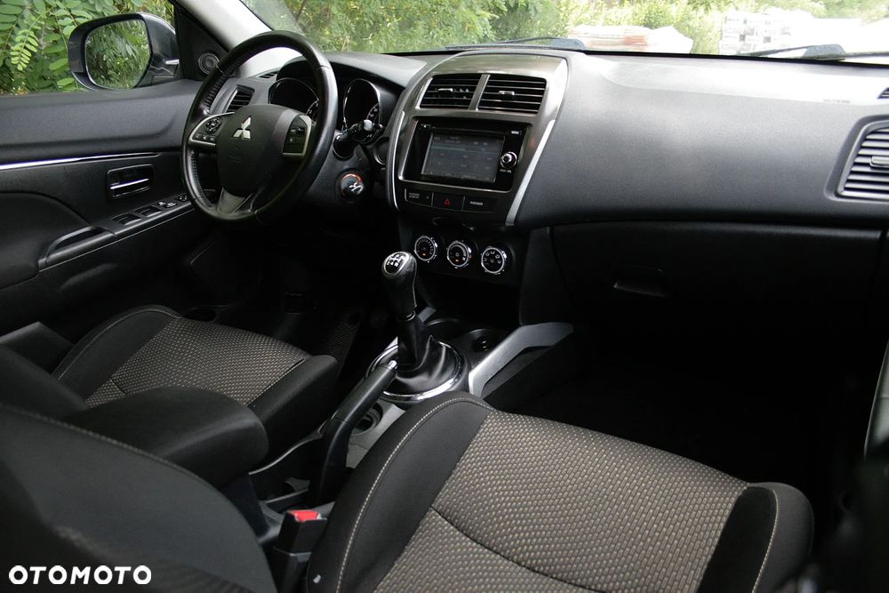 Mitsubishi ASX - 18