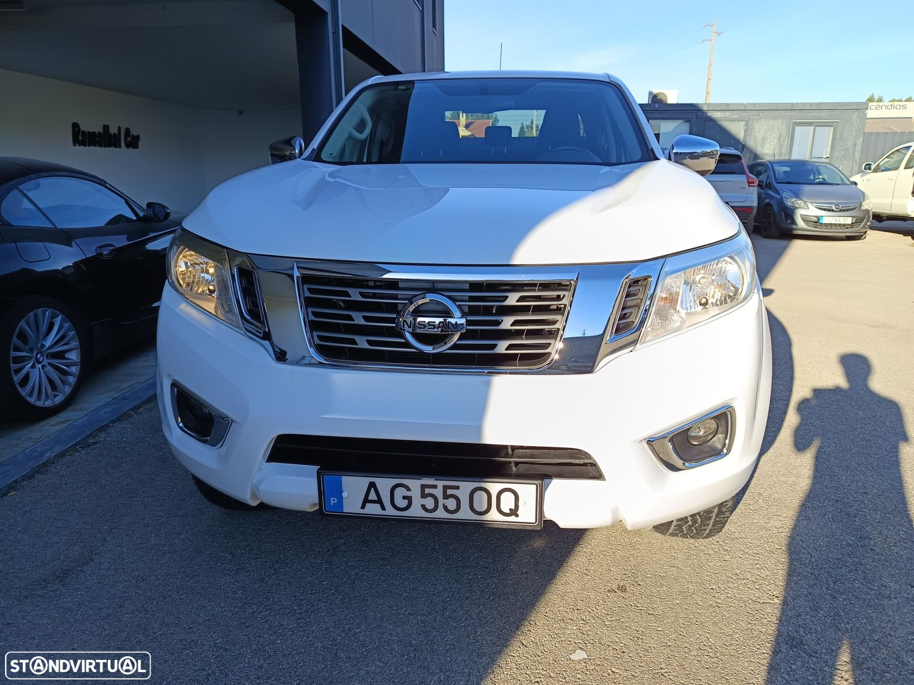 Nissan Navara 2.3 dCi CD 4WD N-Connecta Nav - 9