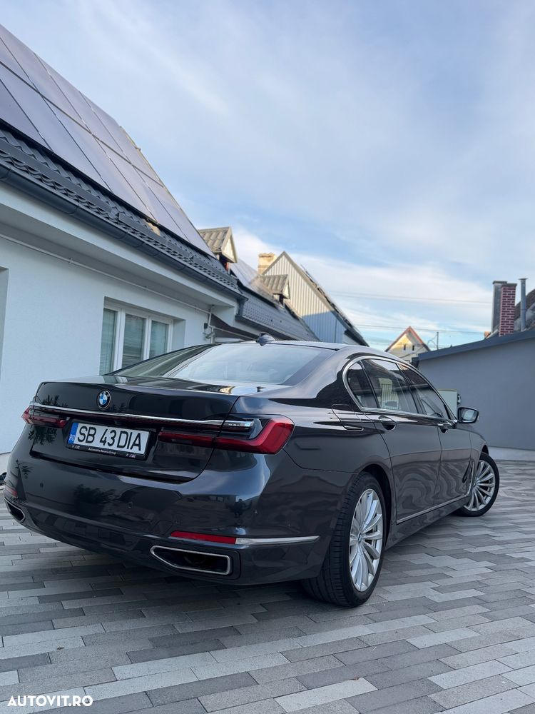 BMW Seria 7 - 2