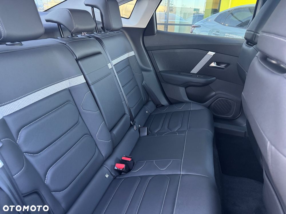 Citroën C4X EV136 50kWh Shine - 5