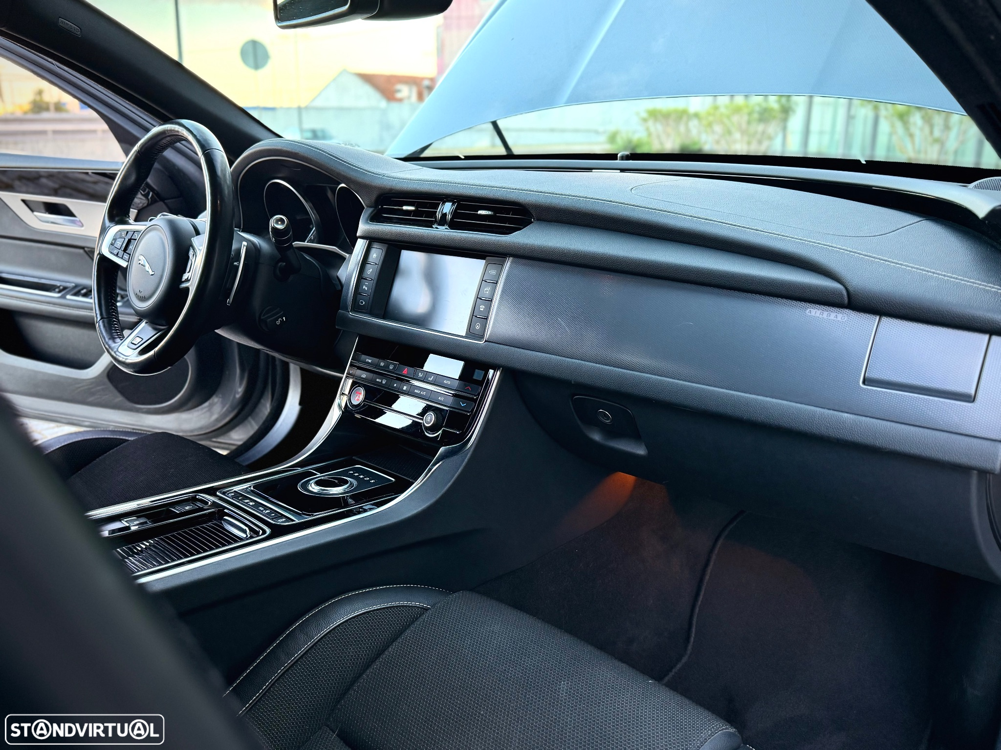 Jaguar XF Sportbrake 2.0 D R-Sport Aut. - 22