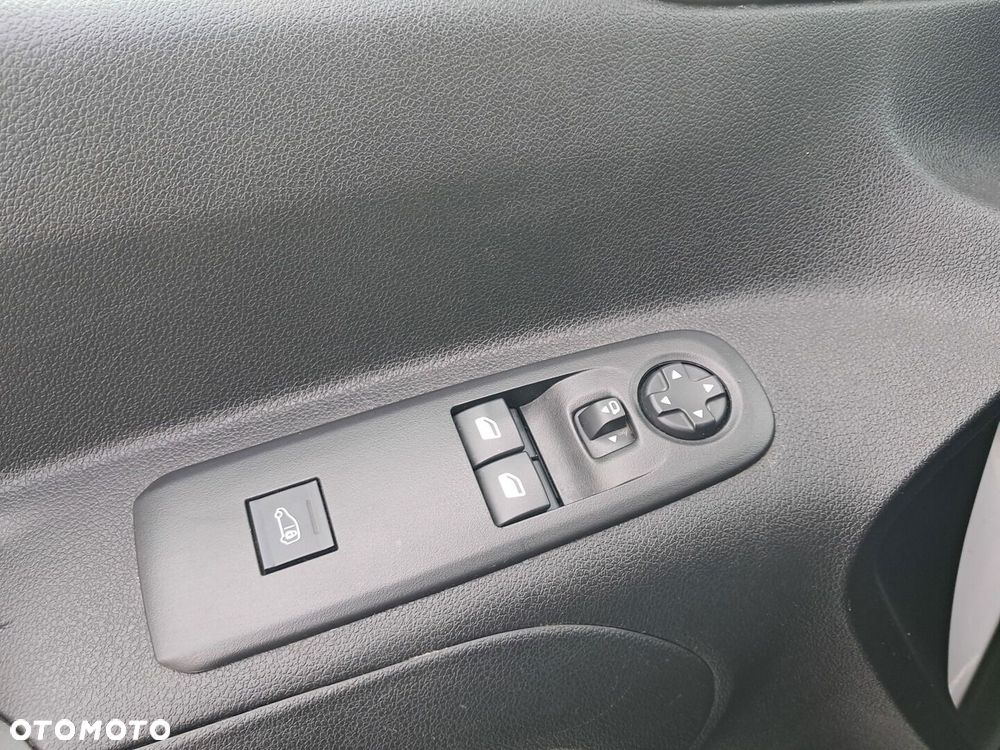 Toyota PROACE CITY - 30