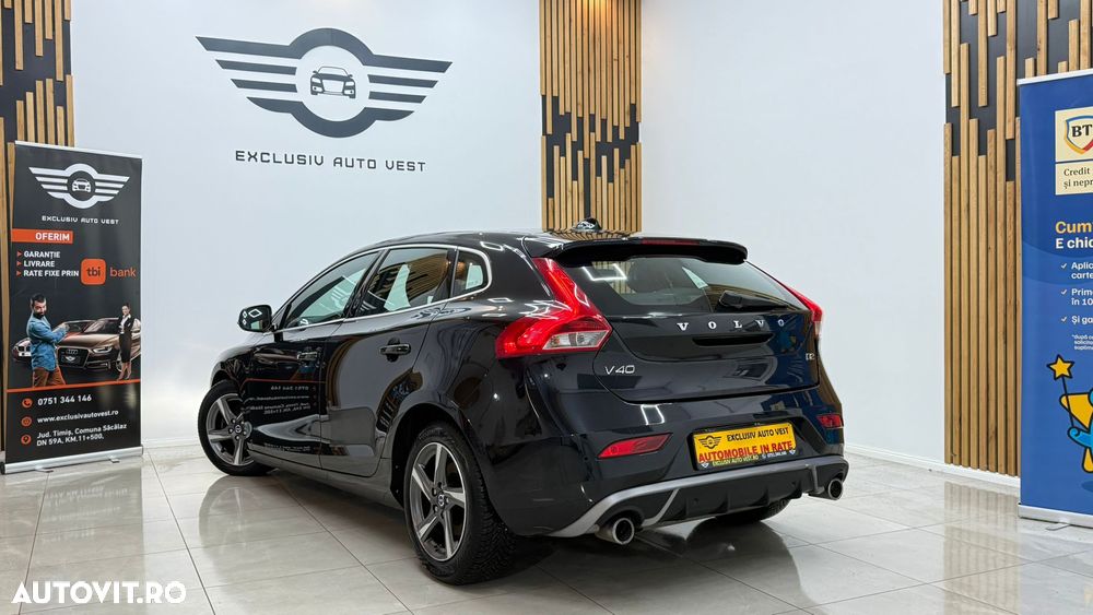 Volvo V40 D2 R Design - 4