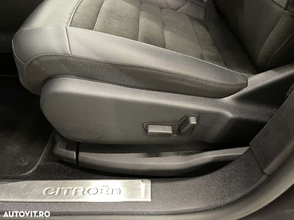 Citroën C5 Aircross 1.6 PHeV FWD 225 EAT8 Shine - 26