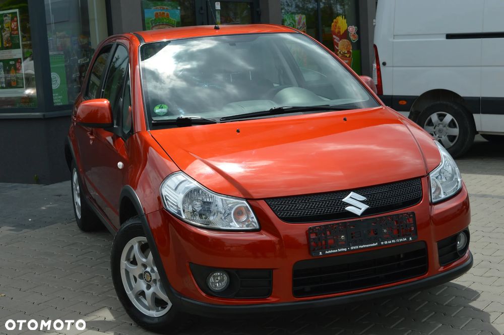 Suzuki SX4 1.5 Streetline 4x2 Classic - 3