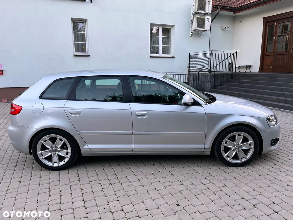 Audi A3 Sportback 2.0 TDI S line Sportpaket plus - 5