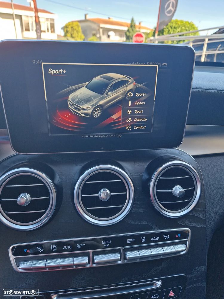 Mercedes-Benz GLC 350 e 4Matic 7G-TRONIC AMG Line - 25