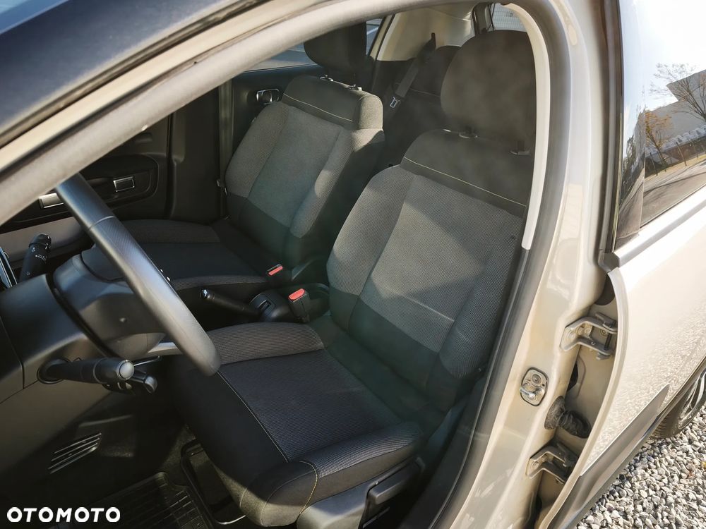 Citroën C3 1.2 PureTech Shine - 19