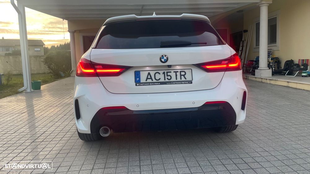 BMW 116 d Pack Desportivo M Auto - 31