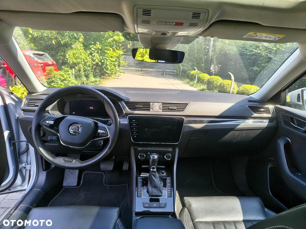 Skoda Superb 1.4 TSI Plug-In Hybrid L&K DSG - 10