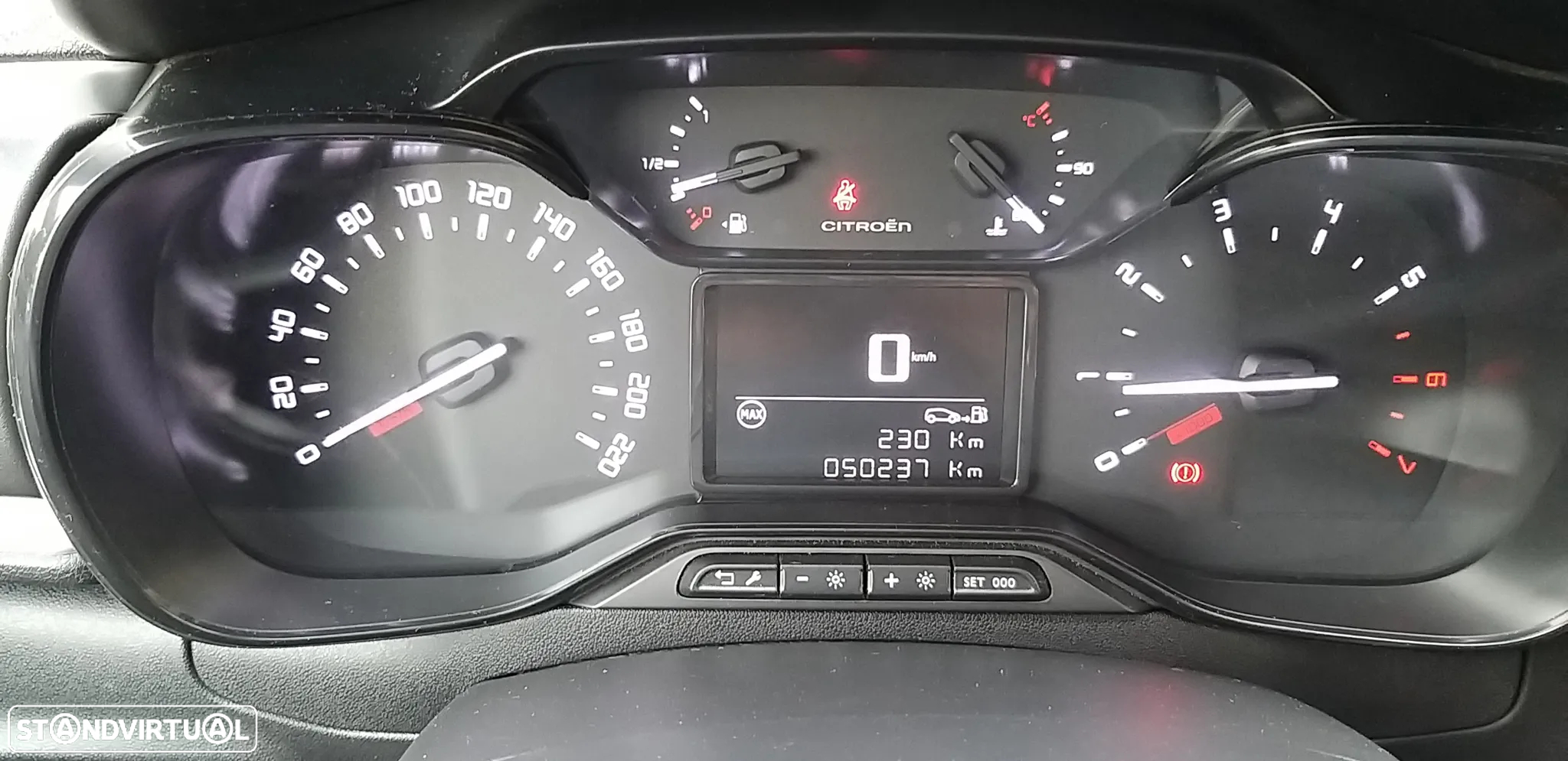 Citroën C3 1.2 PureTech C-Series - 12