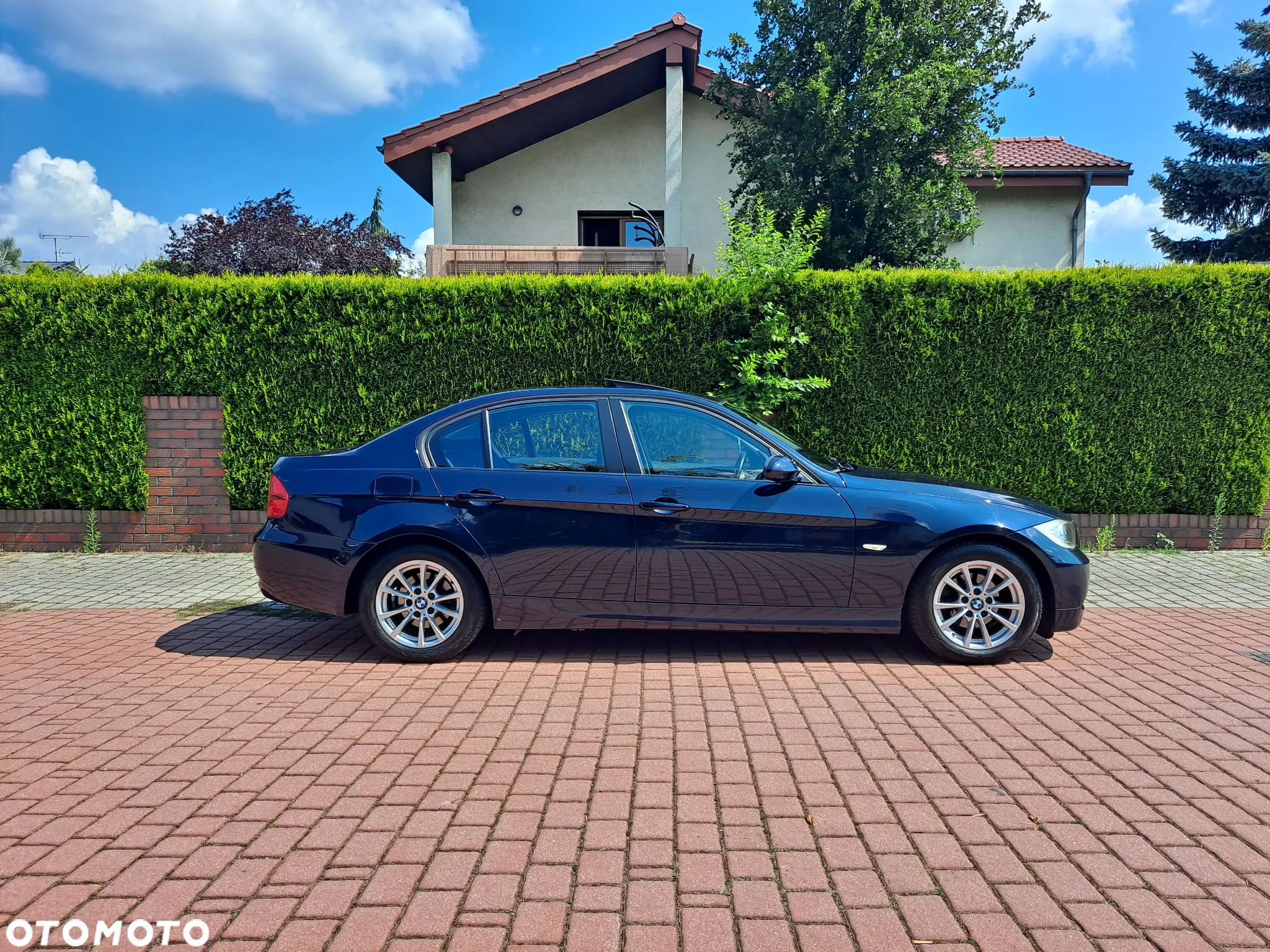 BMW Seria 3 320i - 4