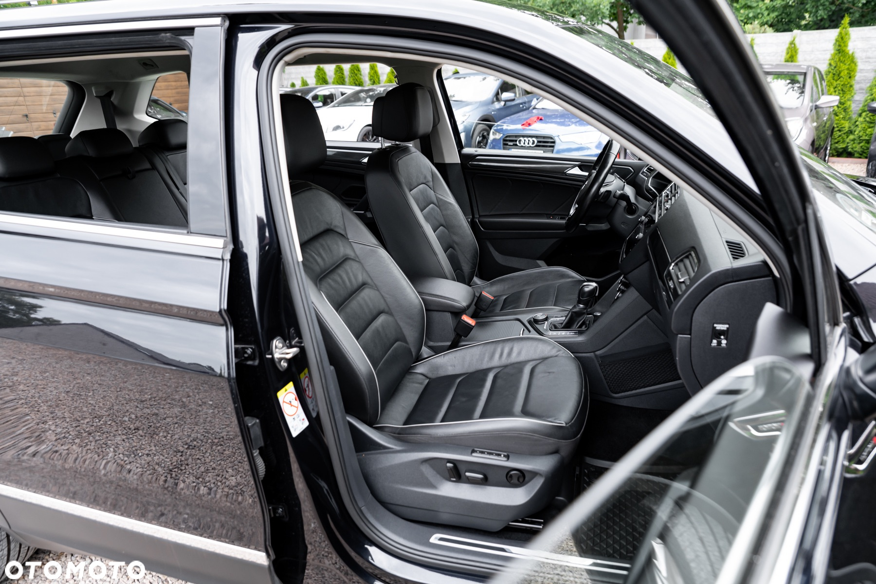 Volkswagen Tiguan Allspace 2.0 TDI 4Mot SCR Highline DSG 7os - 28