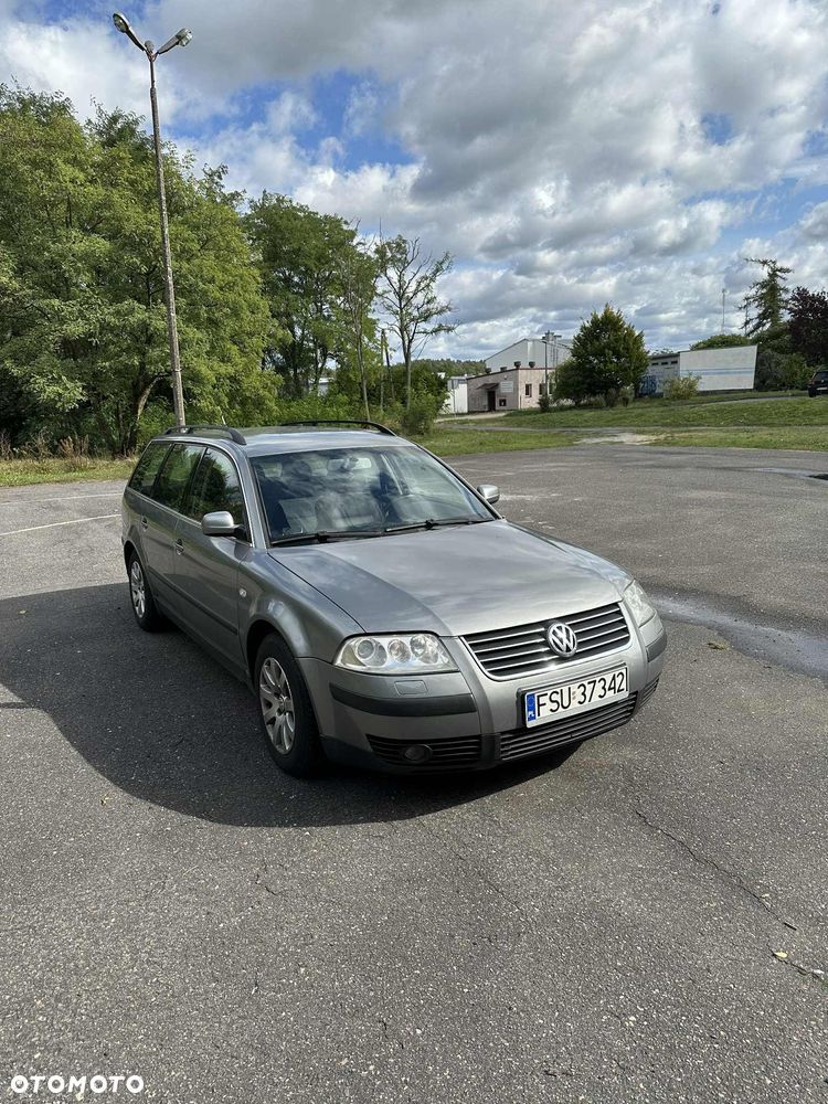 Volkswagen Passat - 2