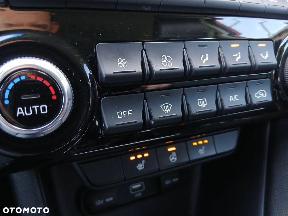 Kia Sportage 1.6 T-GDI L Business Line Plus 2WD - 21