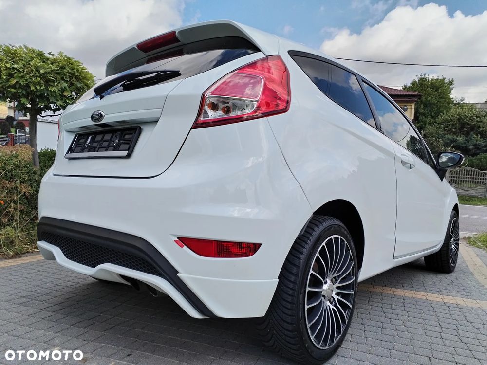 Ford Fiesta - 4
