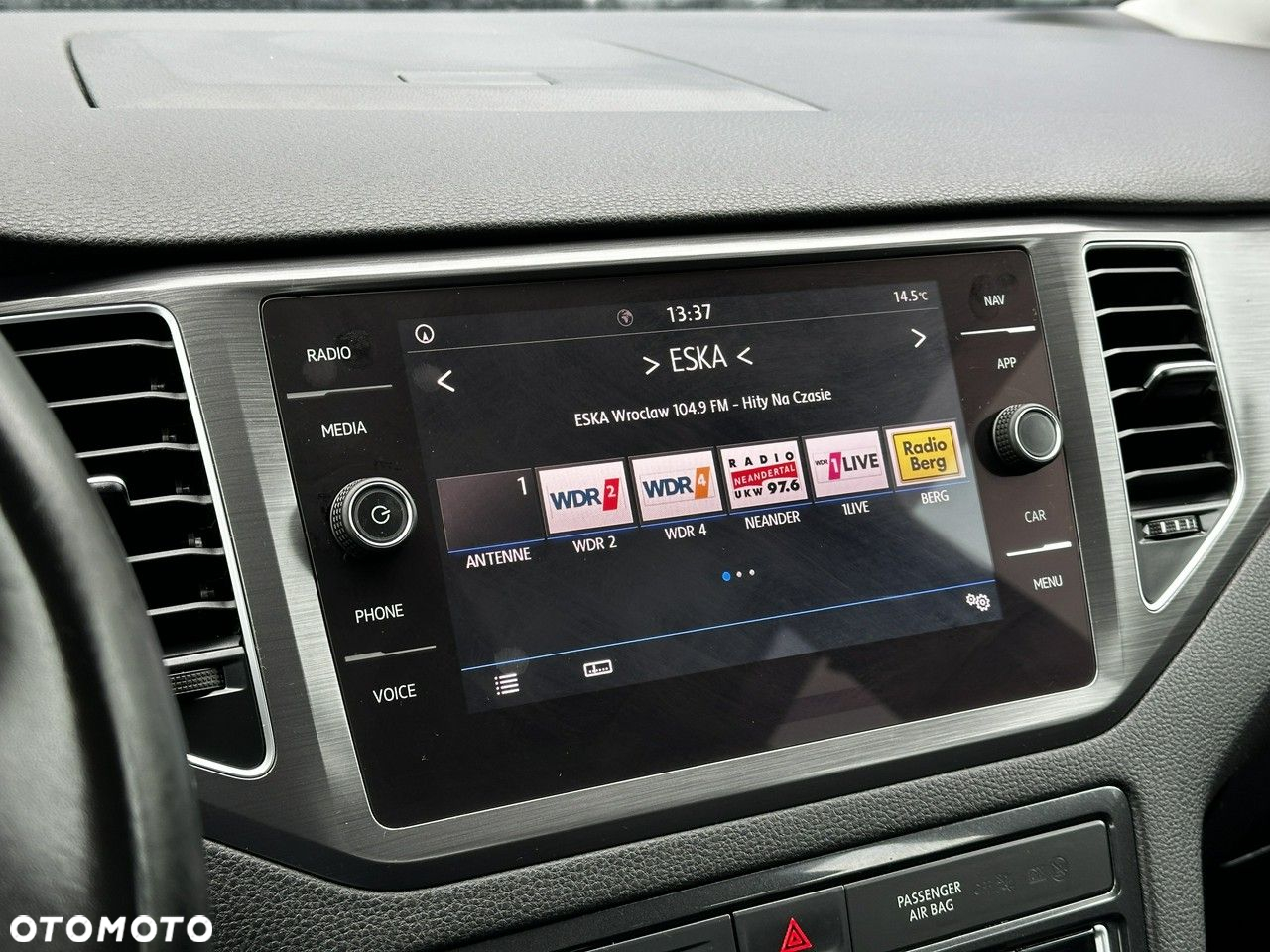 Volkswagen Golf Sportsvan - 20