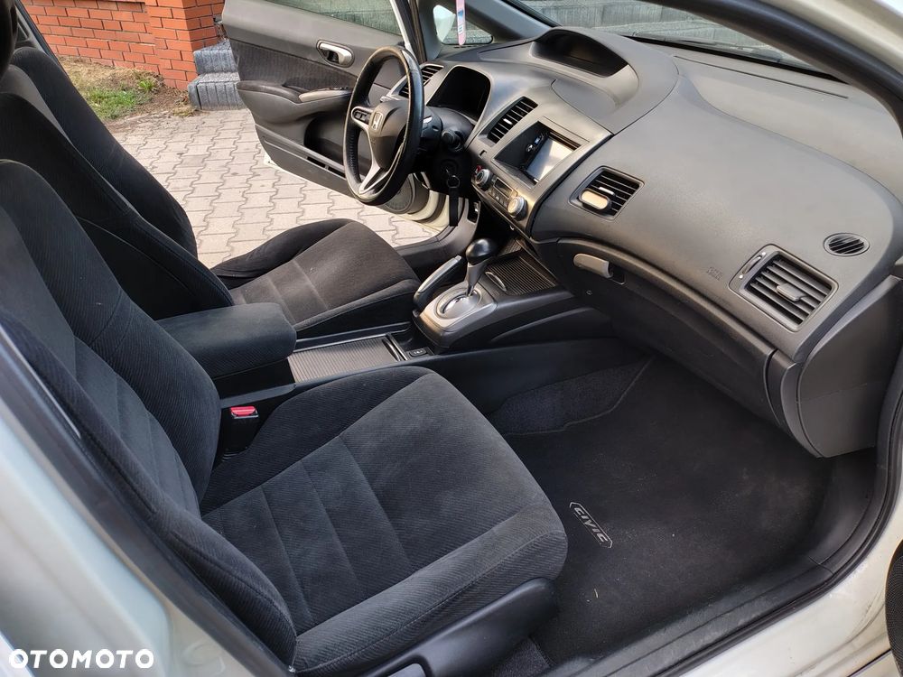 Honda Civic - 4