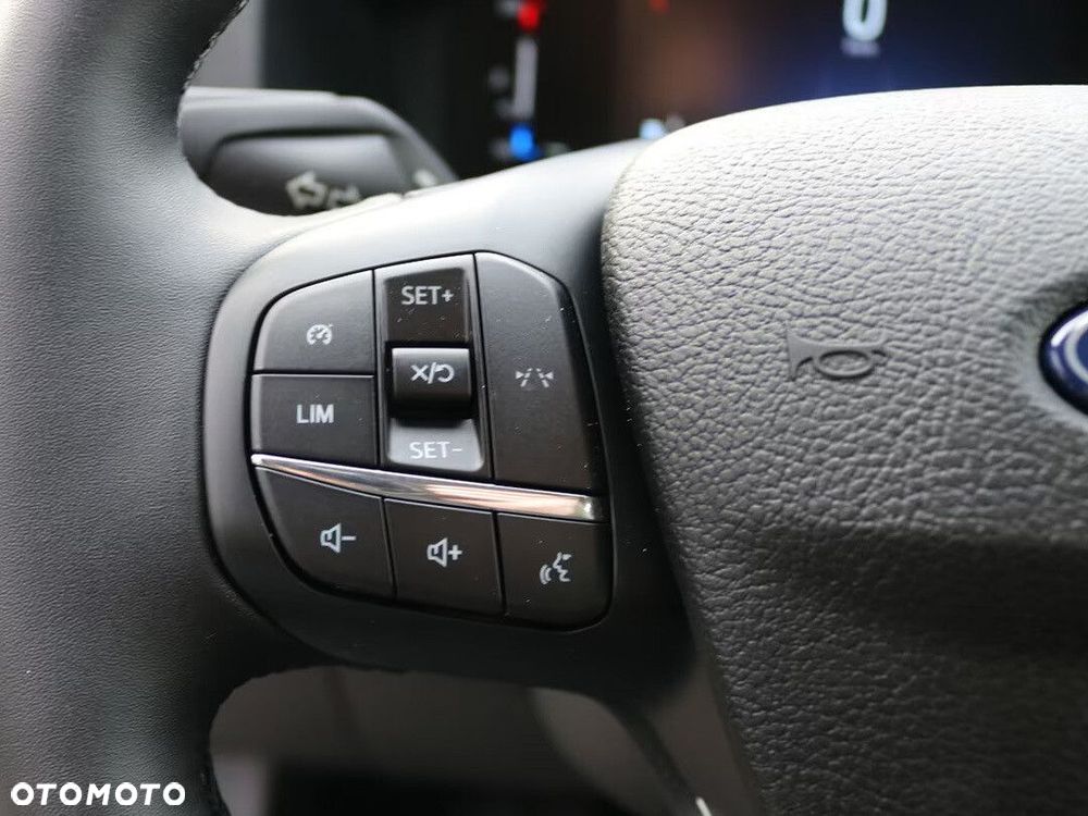 Ford transit Brygadowy Trend 2.0 EcoBlue 130KM LDT 6.2 M6 RWD 350 L4 - 10