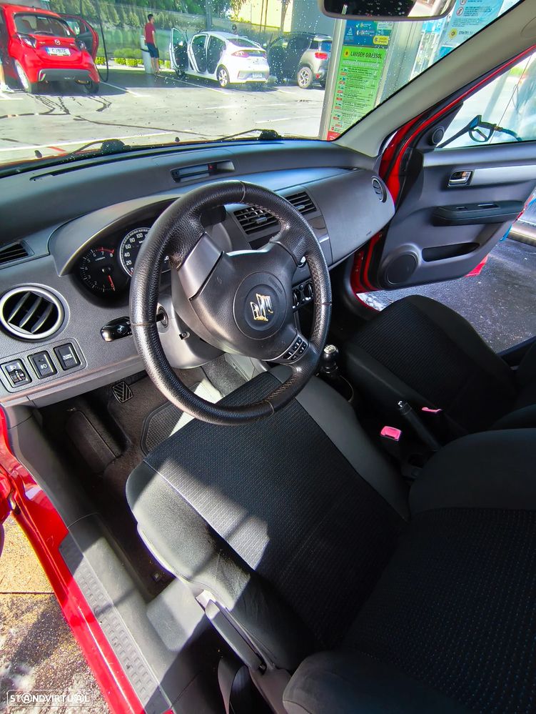 Suzuki Swift 1.3 16V Sport - 9