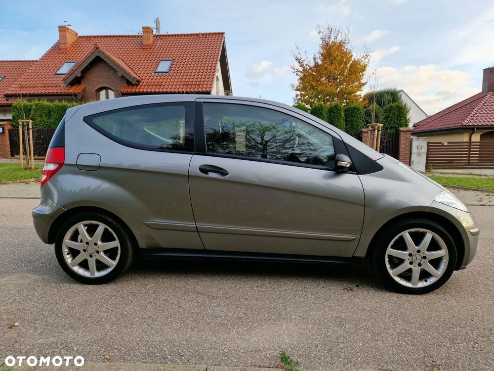 Mercedes-Benz Klasa A 170 Elegance - 28