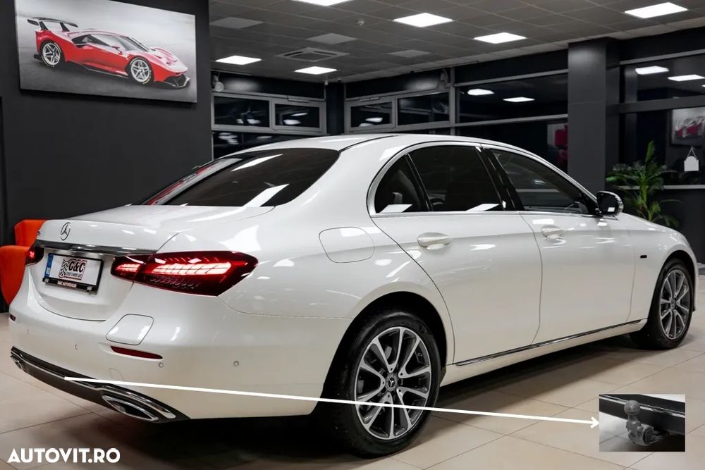 Mercedes-Benz E 300 de Aut. - 6