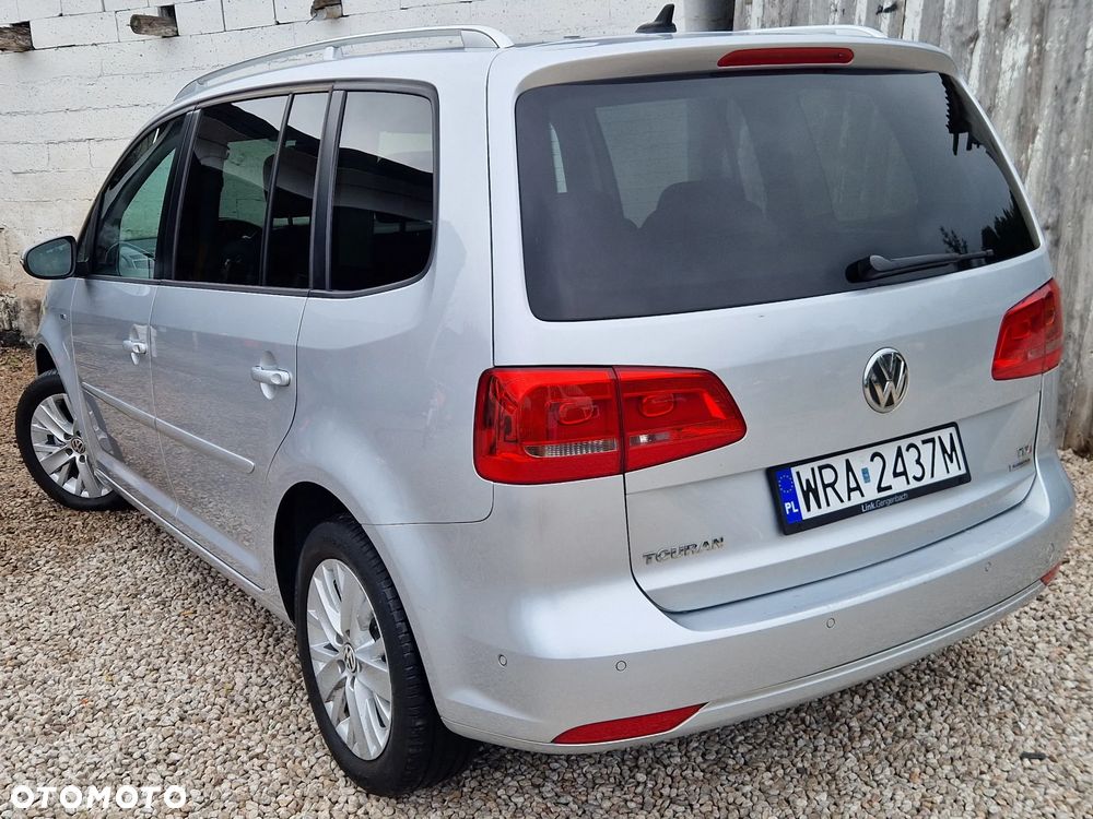 Volkswagen Touran 1.6 TDI DPF DSG Highline - 4