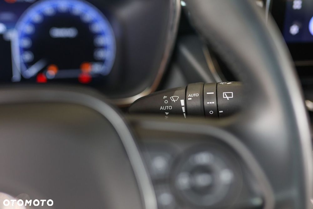 Toyota Corolla 1.8 Hybrid Comfort - 29