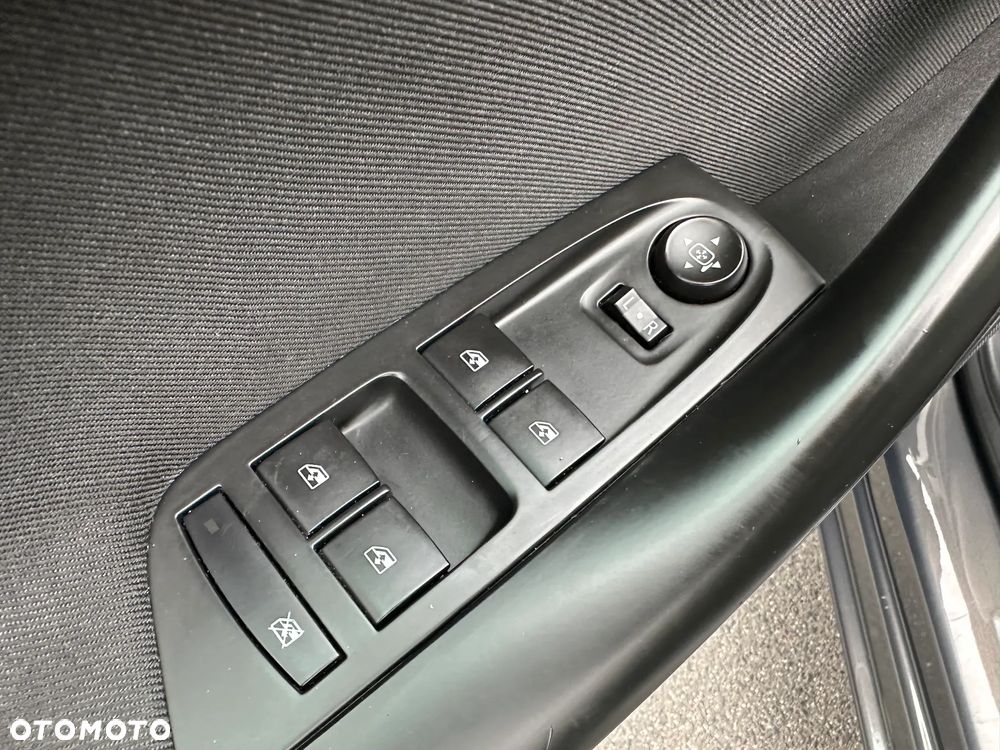 Opel Astra 1.4 Turbo Innovation - 29