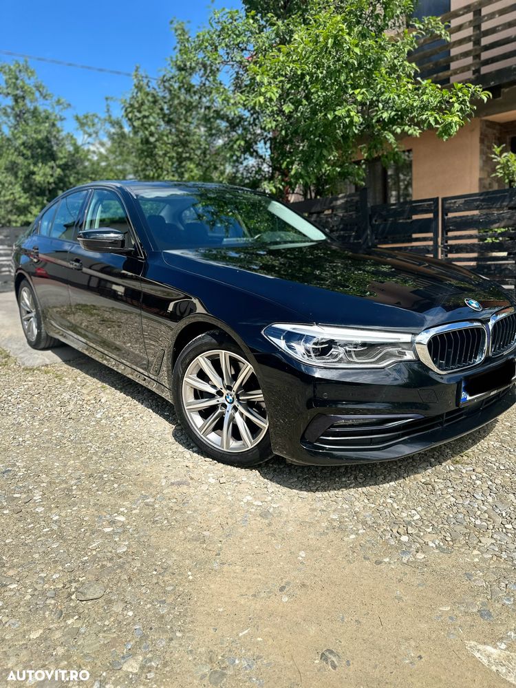 BMW Seria 5 520d Aut. Sport Line - 2