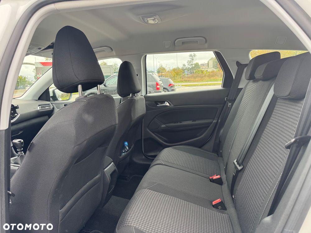 Peugeot 308 SW 1.2 PureTech Active S&S - 9
