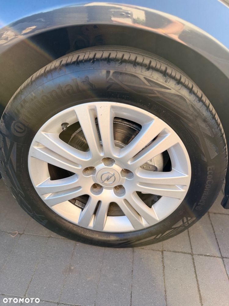 Opel Astra 1.6 Edition 111 Jahre - 20