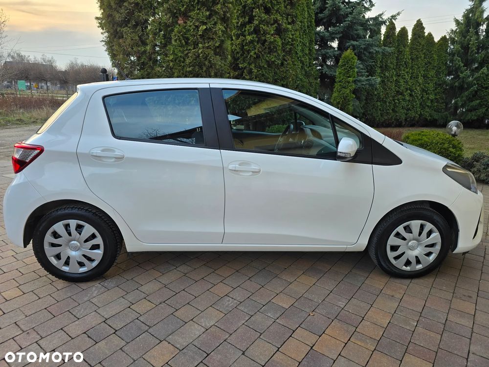 Toyota Yaris 1.0 VVT-i - 17