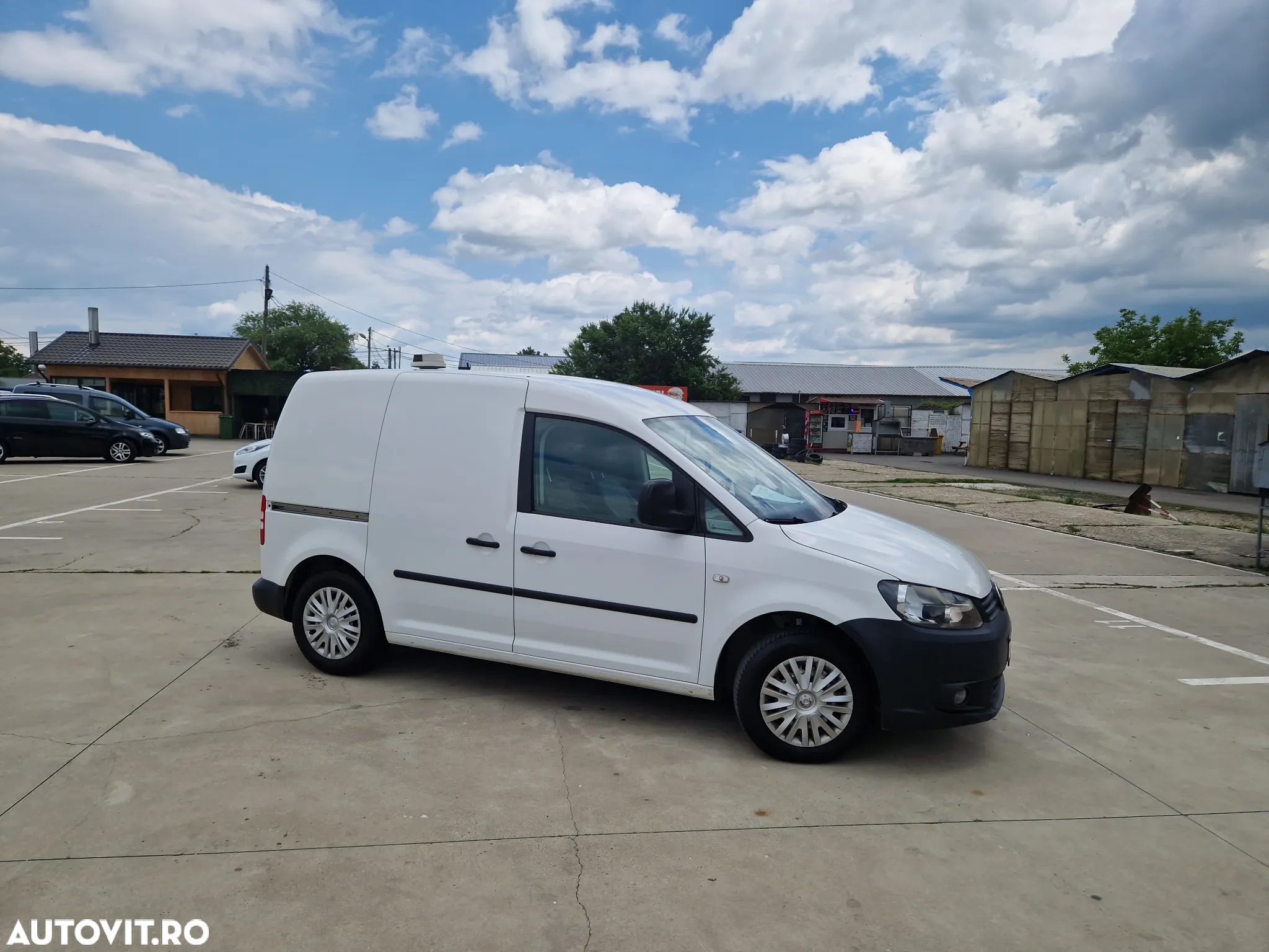 Volkswagen Caddy 1.6 TDI (5-Si.) BlueMotion - 3