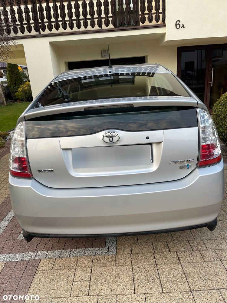 Toyota Prius 1.5 VVT-i Prestige - 5