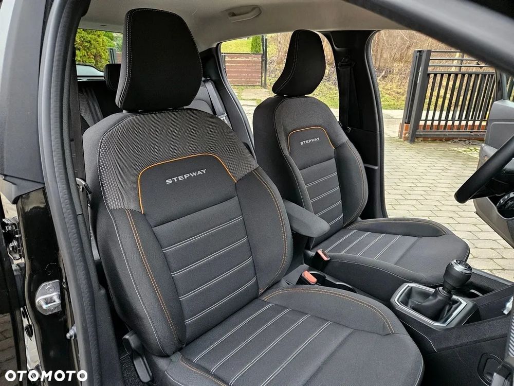 Dacia Sandero Stepway - 12