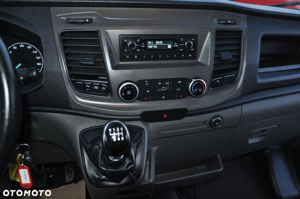Ford Transit - 30