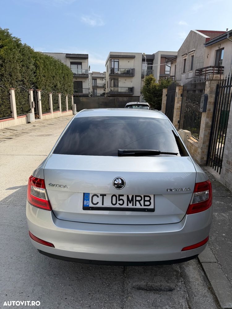 Skoda Octavia - 5