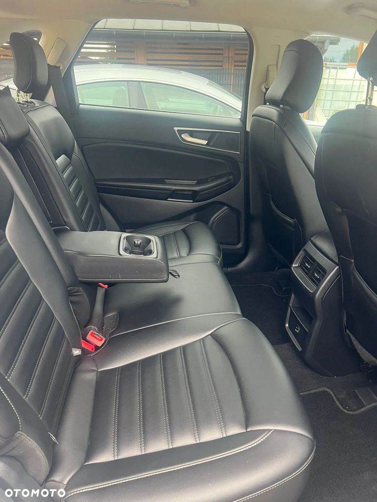 Ford Edge - 16