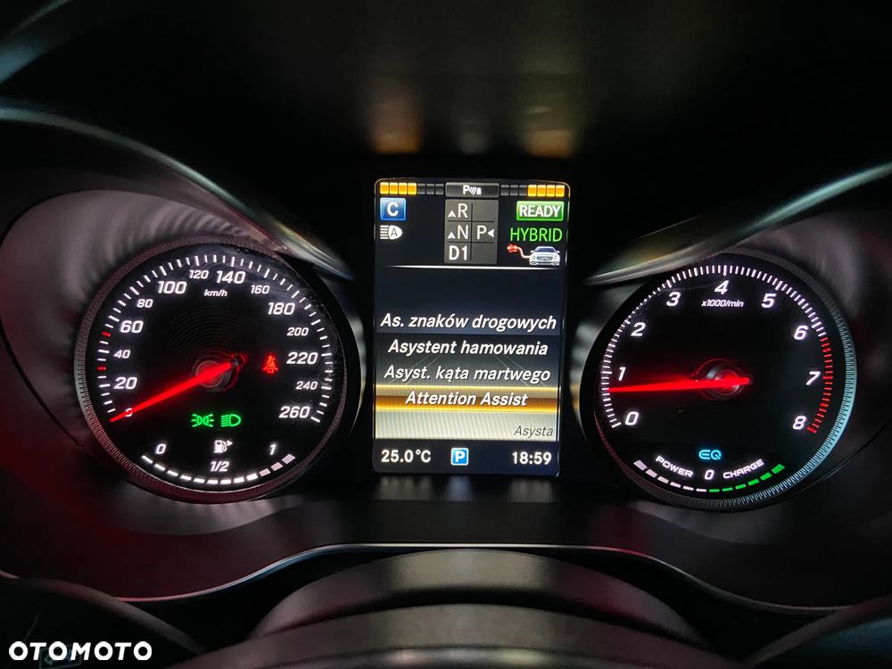 Mercedes-Benz GLC - 28