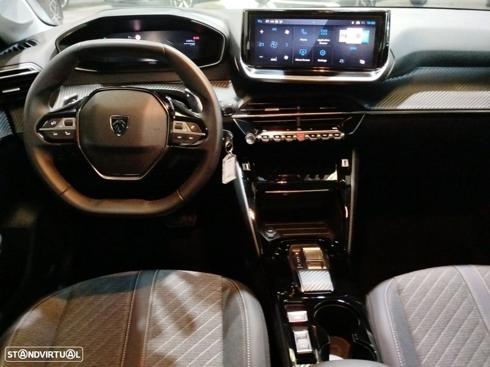 Peugeot 208 1.2 Hybrid Allure e-DCS6 - 8