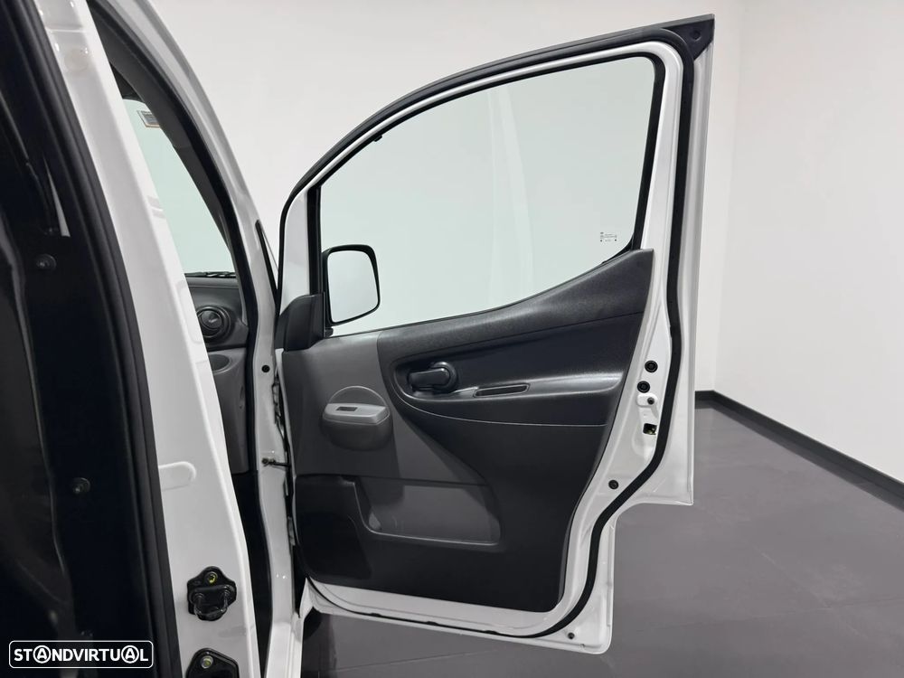 Nissan E-NV200 40 KWH - IVA DEDUTIVEL - 69327 KM - NACIONAL - 41
