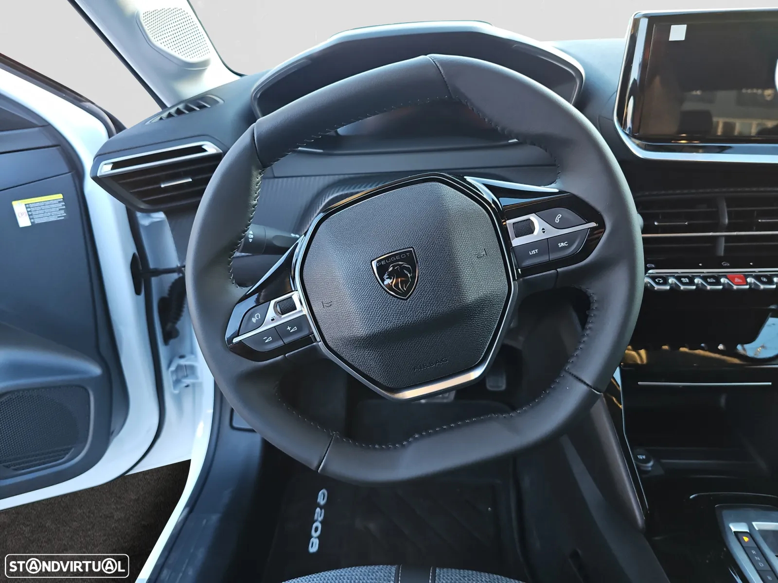 Peugeot e-208 51 kWh GT - 12
