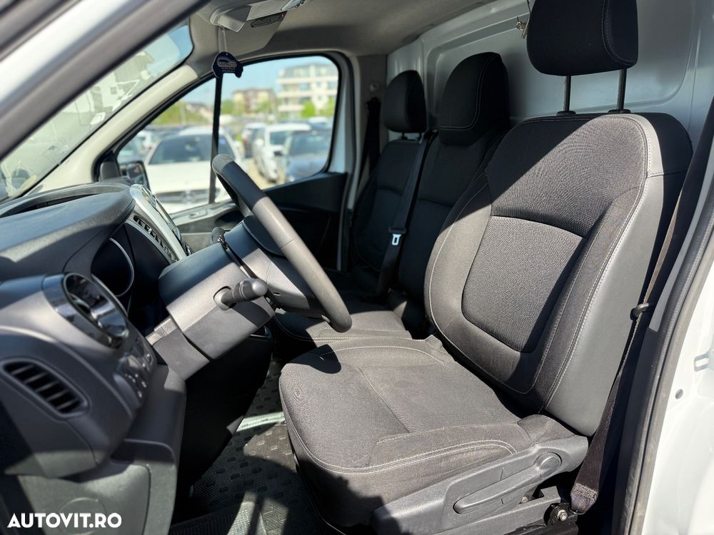 Renault Trafic 2.0 Blue dCi 120 Furgon Cabina Dubla L2H1 Authentique - 7