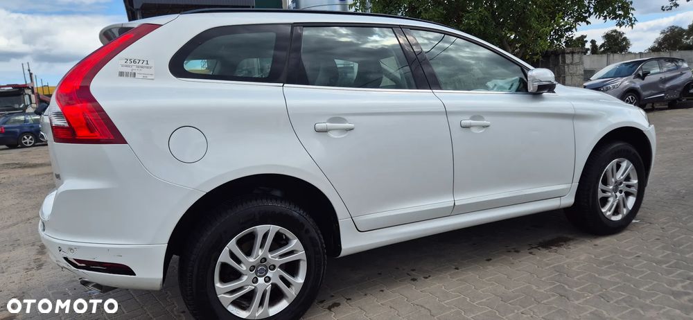Volvo XC 60 D4 Drive-E Base - 5